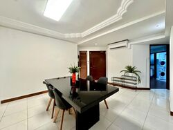 Melville Park (D18), Condominium #537939081